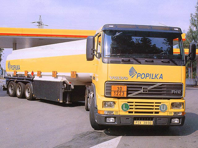 1223-47-queroseno-volvo-fh12-tasz-popilka-1