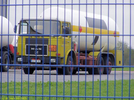 1965-03-glp-man-f8-26281-tanker-weiss-gelb